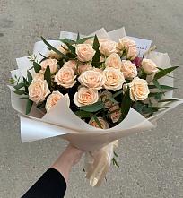 Букет Кремовые розы Латте в Сердобске